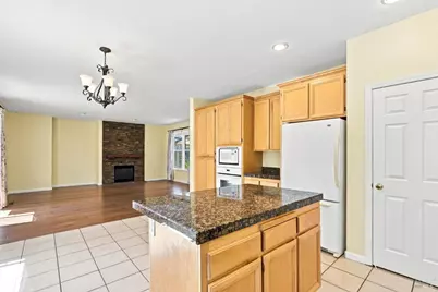 1476 Hughes Avenue, Santa Rosa, CA 95407 - Photo 19