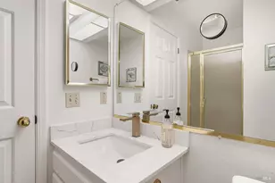 66 Mariners Cir, San Rafael, CA 94903 - Photo 21