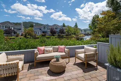 66 Mariners Circle, San Rafael, CA 94903 - Photo 7