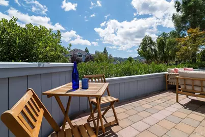 66 Mariners Circle, San Rafael, CA 94903 - Photo 7