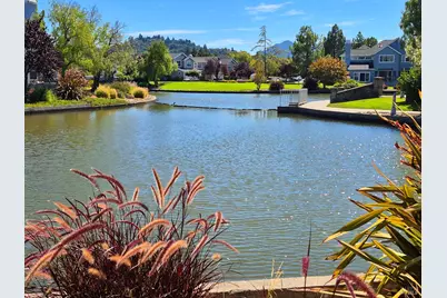 66 Mariners Circle, San Rafael, CA 94903 - Photo 9