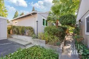 643 Beelard Dr, Vacaville, CA 95687 - Photo 5