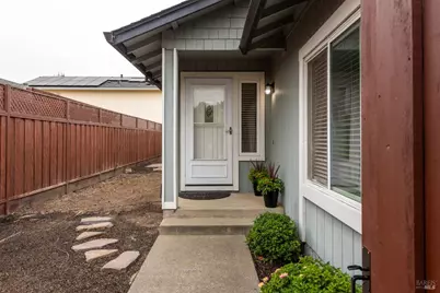 102 Pinewood Court, Cotati, CA 94931 - Photo 3