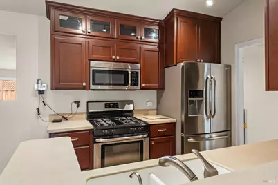 102 Pinewood Court, Cotati, CA 94931 - Photo 13