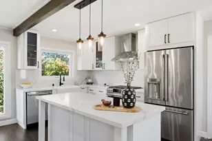 8 Marina Ct Dr, San Rafael, CA 94901 - Photo 11