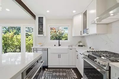 8 Marina Court Drive, San Rafael, CA 94901 - Photo 13
