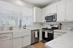 1961 Crosspoint Ct, Santa Rosa, CA 95403 - Photo 13