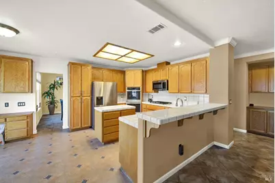 325 Stoneridge Circle, Vacaville, CA 95687 - Photo 25