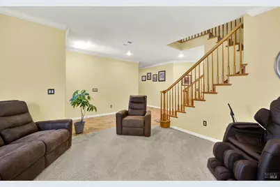 325 Stoneridge Circle, Vacaville, CA 95687 - Photo 17