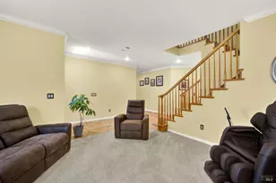 325 Stoneridge Cir, Vacaville, CA 95687 - Photo 17