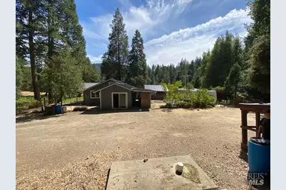 60731 Highway 271, Leggett, CA 95585 - Photo 15
