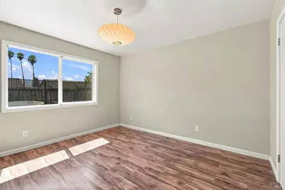 880 Crinella Drive, Petaluma, CA 94954 - Photo 13