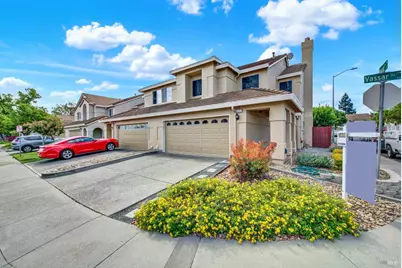 832 Vassar Drive, Vacaville, CA 95687 - Photo 5