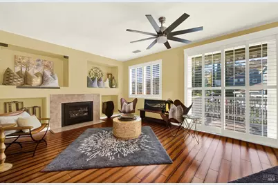 1084 Creekside Drive, Vacaville, CA 95687 - Photo 17