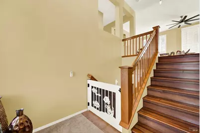 1084 Creekside Drive, Vacaville, CA 95687 - Photo 13