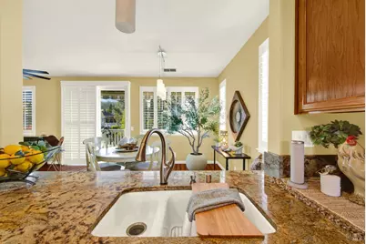 1084 Creekside Drive, Vacaville, CA 95687 - Photo 35