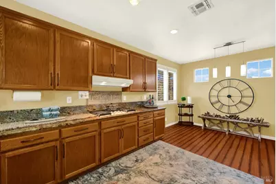 1084 Creekside Drive, Vacaville, CA 95687 - Photo 27