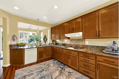 1084 Creekside Drive, Vacaville, CA 95687 - Photo 33