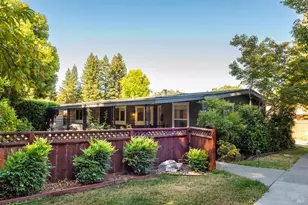 54 Laguna Seca Ct, Saint Helena, CA 94574 - Photo 1