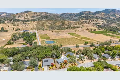 6463 Meadowridge Drive, Santa Rosa, CA 95409 - Photo 41