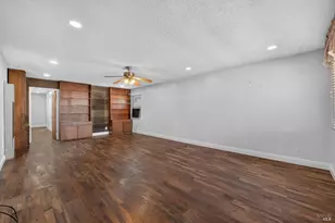 223 W Carolyn Dr, American Canyon, CA 94503 - Photo 5