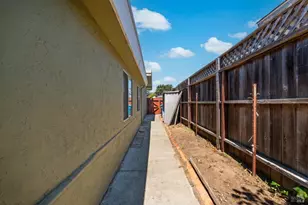223 W Carolyn Dr, American Canyon, CA 94503 - Photo 41