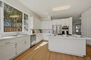 1834 Adobe Creek Dr, Petaluma, CA 94954 - Photo 15