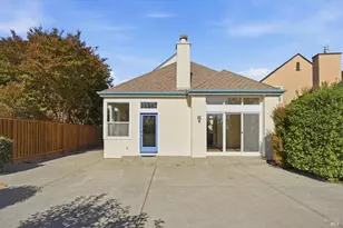 1834 Adobe Creek Dr, Petaluma, CA 94954 - Photo 39