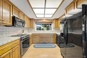 5812 Mathilde Dr, Windsor, CA 95492 - Photo 21
