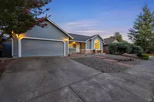 5812 Mathilde Dr, Windsor, CA 95492 - Photo 3