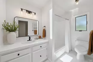 95 Windstone Dr, San Rafael, CA 94903 - Photo 33