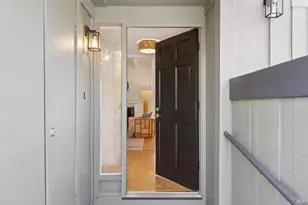 95 Windstone Dr, San Rafael, CA 94903 - Photo 7