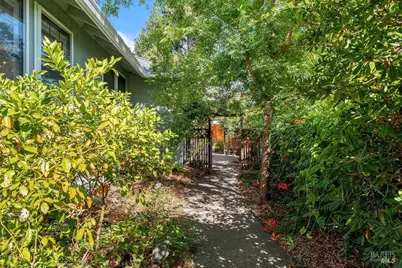 424 Greens Drive, Healdsburg, CA 95448 - Photo 35
