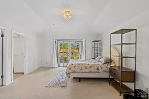 424 Greens Dr, Healdsburg, CA 95448 - Photo 17