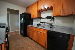 229 Long St, Suisun City, CA 94585 - Photo 7