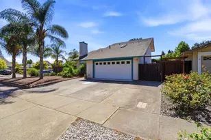 2432 San Sebastian Ave, Santa Rosa, CA 95401 - Photo 3