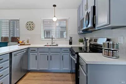 900 Lighthouse Court, Vallejo, CA 94590 - Photo 13