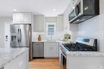 288 Miller Avenue, Mill Valley, CA 94941 - Photo 9