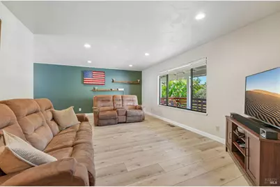 989 Suffolk Way, Fairfield, CA 94533 - Photo 17