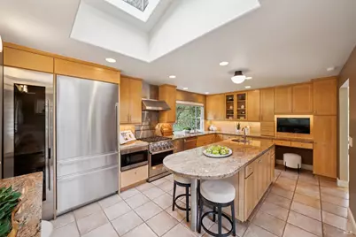 160 Piedmont Court, Larkspur, CA 94939 - Photo 35