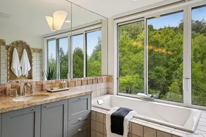 160 Piedmont Court, Larkspur, CA 94939 - Photo 61