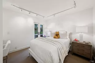 160 Piedmont Ct, Larkspur, CA 94939 - Photo 45