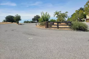 402 Chelsea Crossing, San Jose, CA 95138 - Photo 27