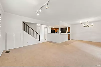 96 Firestone Way, Santa Rosa, CA 95409 - Photo 9