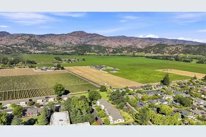 114 Vineyard Circle, Yountville, CA 94599 - Photo 53