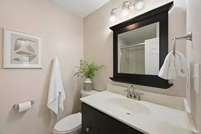25 Linda Vista Street, Benicia, CA 94510 - Photo 31