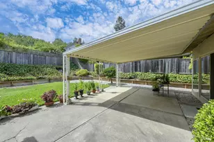 9 Germaine Pl, Novato, CA 94949 - Photo 33