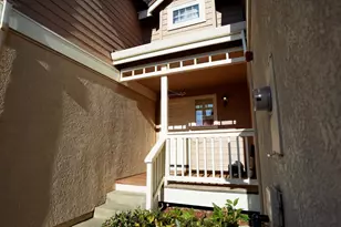 9 Manchester Ln, Fairfield, CA 94533 - Photo 5
