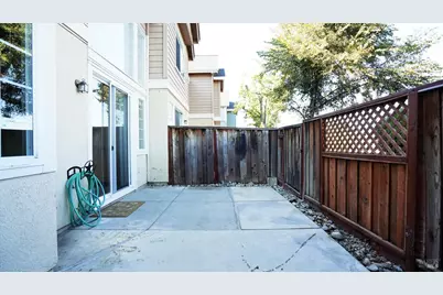 9 Manchester Lane, Fairfield, CA 94533 - Photo 43