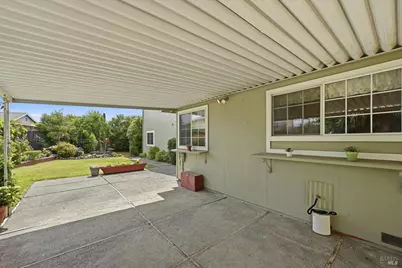 1657 Albin Way, Petaluma, CA 94954 - Photo 35